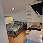 Estudio Acogedor En El Centro