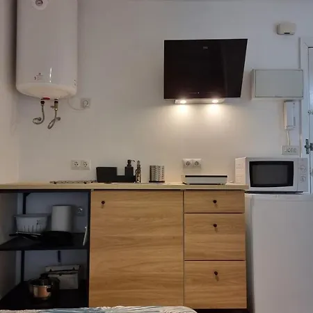Estudio Acogedor En El Centro