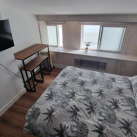 Estudio Acogedor En El Centro